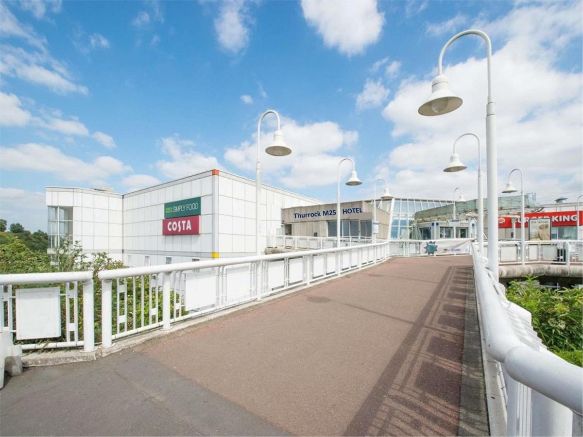 Thurrock Hotel M25 Services Aveley エクステリア 写真