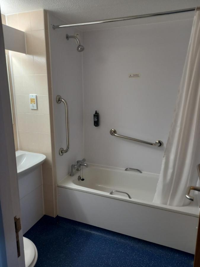 Thurrock Hotel M25 Services Aveley エクステリア 写真