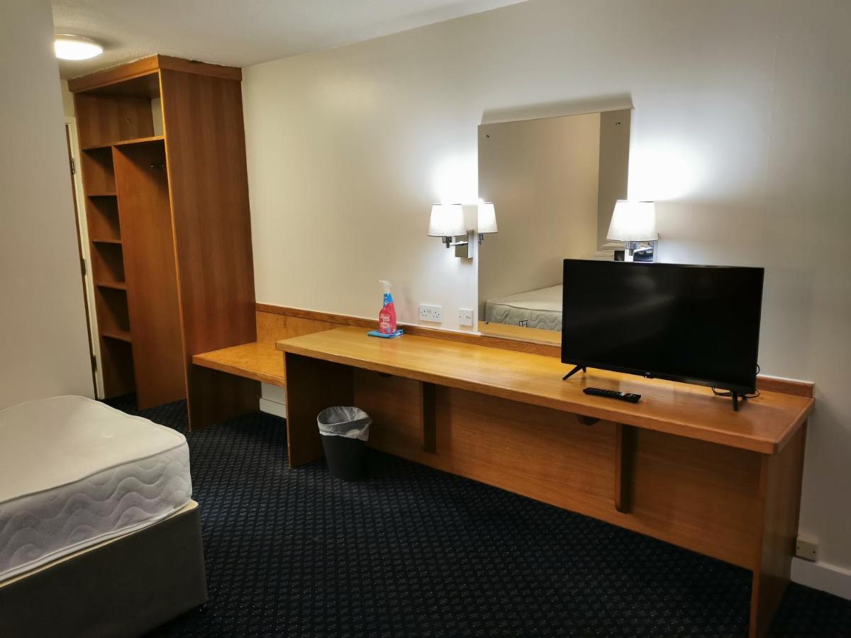 Thurrock Hotel M25 Services Aveley エクステリア 写真